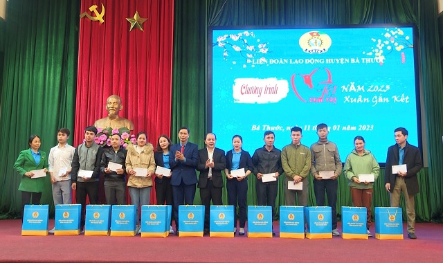 Liên đoàn Lao động huyện Bá Thước tổ chức chương trình “Tết sum vầy – Xuân gắn kết” năm 2023.