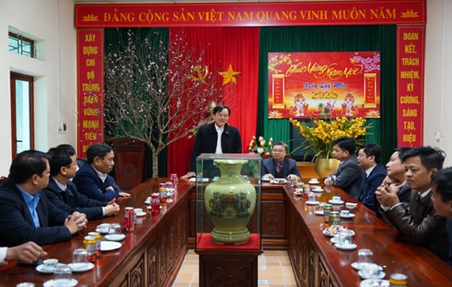 Hoạt động về nguồn, báo công tại Khu Di tích lịch sử Lam Kinh nhân dịp Xuân Quý Mão 2023