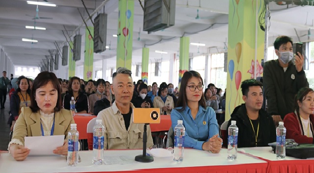 Công đoàn Công ty TNHH giầy Aleron Việt Nam tổ chức chương trình Bốc thăm trúng thưởng “Khai xuân như ý - Ví rủng rỉnh tiền”