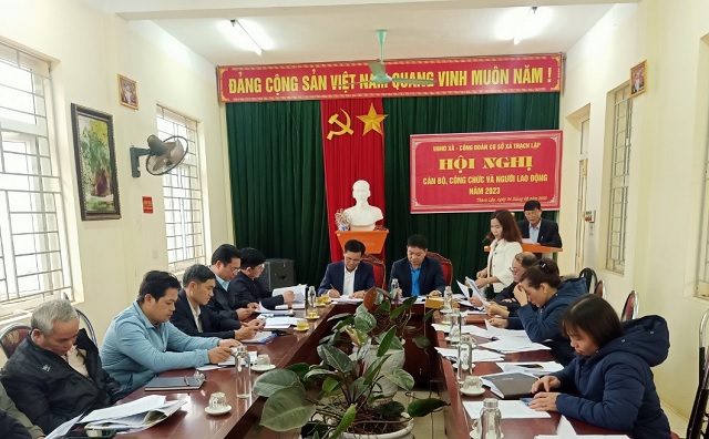 Công đoàn xã Thạch Lập, huyện Ngọc Lặc phối hợp tổ chức Hội nghị cán bộ, công chức, người lao động năm 2023
