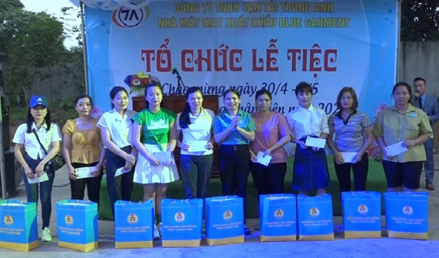 Ấm áp sự quan tâm tại Công đoàn Công ty TNHH Vận tải Trung Anh huyện Ngoc Lặc trong Tháng Công nhân năm 2023