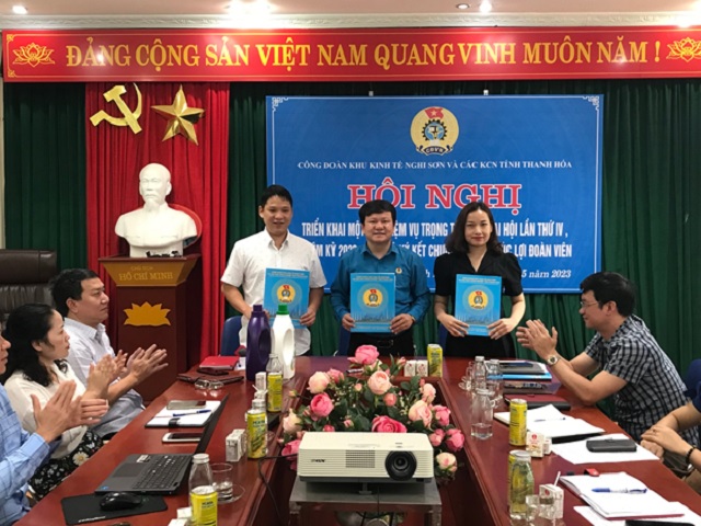 Ký kết thỏa thuận hợp tác chương trình phúc lợi đoàn viên.