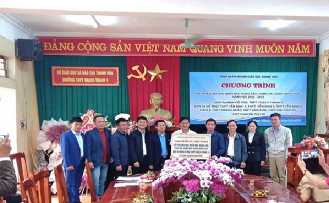 Chương trình “Hỗ trợ Giáo dục miền núi, vùng sâu, vùng xa, vùng khó khăn” tại Trường THPT Thạch Thành 4, chia sẻ để lan toả những giá trị hạnh phúc