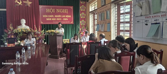 Công đoàn phối hợp với chuyên môn Trường Tiểu học Vĩnh Quang tổ chức Hội nghị Viên chức, người lao động năm học 2023-2024
