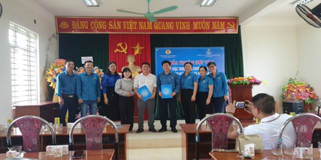 Liên đoàn Lao động huyện Hậu Lộc tổ chức Hội nghị ký kết hợp tác chương trình “Phúc lợi cho Đoàn viên công đoàn và người lao động”