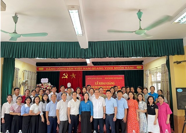 Liên đoàn Lao động tỉnh Thanh Hóa: Khai giảng lớp văn bằng 2 nghiệp vụ kế toán cho cán bộ Công đoàn chuyên trách