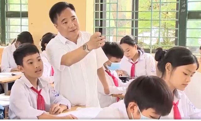 Thầy giáo khuyết tật Đào Thanh Hương: Gương sáng đoàn viên công đoàn vượt nghịch cảnh, truyền cảm hứng cho học sinh