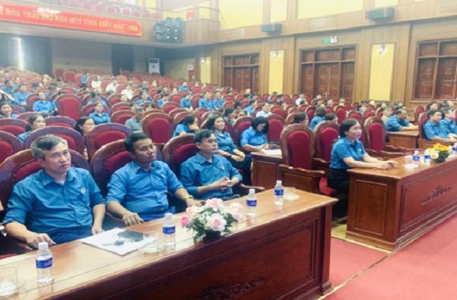 LĐLĐ huyện Triệu Sơn tổ chức hội nghị tập huấn nghiệp vụ công tác Công đoàn nhiệm kỳ 2023- 2028.