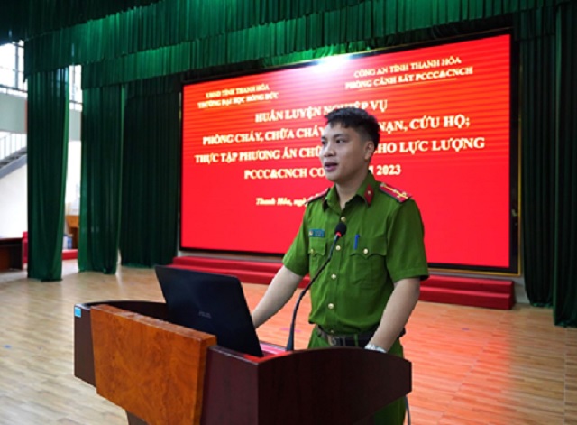 Hong duc huan luyen pccc 1.jpg