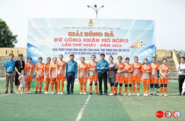 LĐLĐ huyện Hậu Lộc Bế mạc Giải bóng đá nữ công nhân mở rộng lần thứ nhất