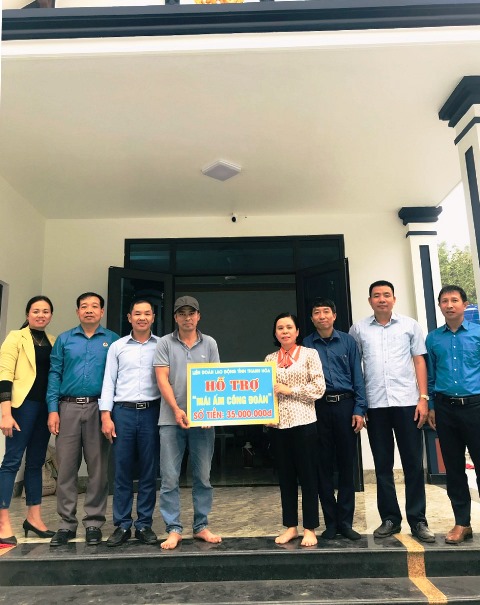 Liên đoàn Lao động huyện Thạch Thành tích cực các hoạt động hỗ trợ đoàn viên có hoàn cảnh khó khăn về nhà ở