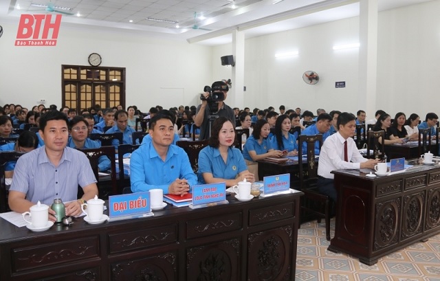 Nâng cao năng lực cho cán bộ công đoàn làm công tác thông tin, tuyên truyền