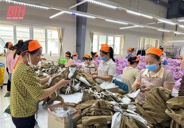 Sôi nổi các hoạt động chào mừng Đại hội XIII Công đoàn Việt Nam