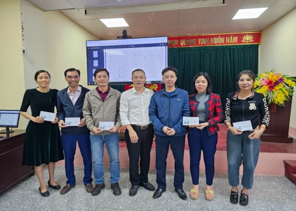 Công đoàn ngành Giáo dục Thanh Hóa chỉ đạo các Công đoàn cơ sở thăm hỏi, tặng quà cho nhà giáo, người lao động có hoàn cảnh khó khăn