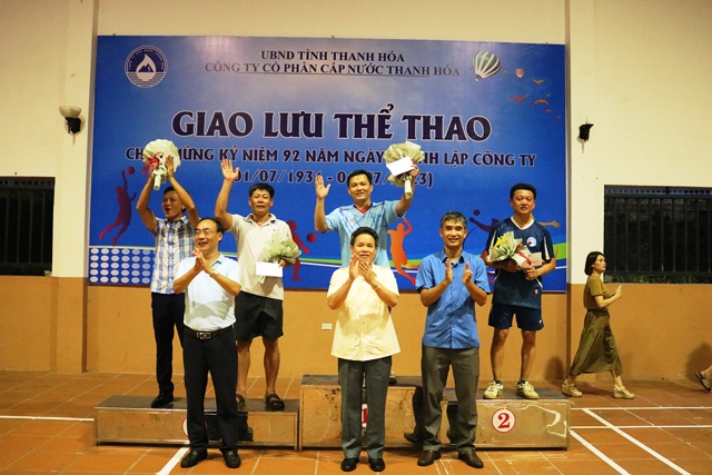 “Một số giải pháp nâng cao chất lượng công tác chăm lo đời sống và bảo vệ quyền, lợi ích hợp pháp cho đoàn viên và người Lao động”, tại Công đoàn ngành Xây dựng Thanh Hoá.