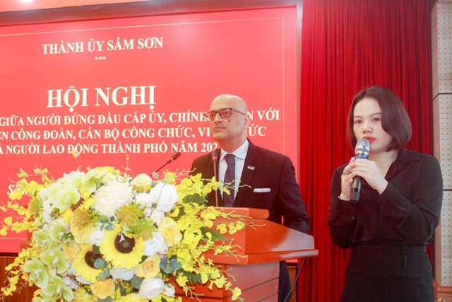 Thành phố Sầm Sơn: Người đứng đầu cấp uỷ, chính quyền đối thoại với đoàn viên công đoàn, CNVCLĐ