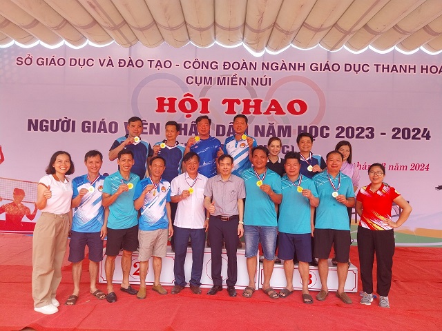Hội thao “Người giáo viên nhân dân” cụm Miền núi năm 2024 thành công, tốt đẹp !