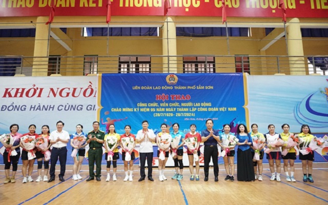Liên đoàn lao động thành phố Sầm Sơn: Sôi nổi các hoạt động thể thao cơ sở hướng tới Hội thao CNVCLĐ chào mừng kỷ niệm 95 năm Ngày thành lập Công đoàn Việt Nam