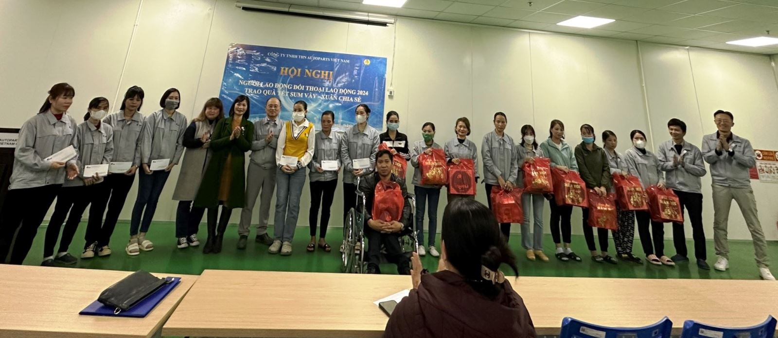 Công đoàn Công ty TNHH THN Autoparts Việt Nam phối hợp tổ chức Hội nghị Người lao động và Tết sum vầy năm 2024.