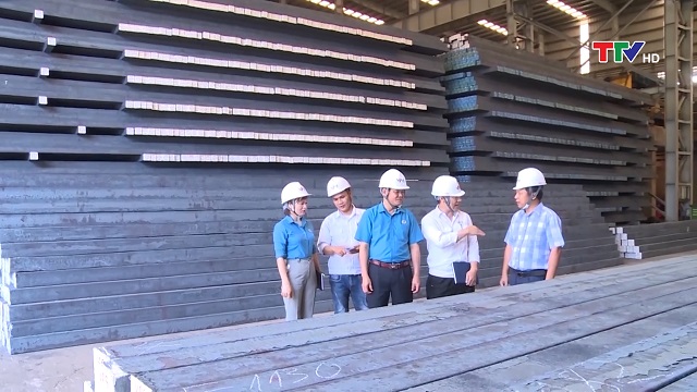 Đấu tranh với luận điệu xuyên tạc nhằm hạ thấp vai trò của tổ chức Công đoàn