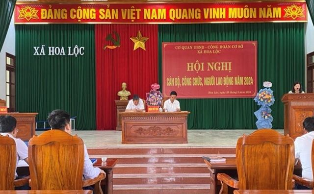 Xã Hoa Lộc (huyện Hậu Lộc) tổ chức Hội nghị cán bộ, công chức, người lao động năm 2024