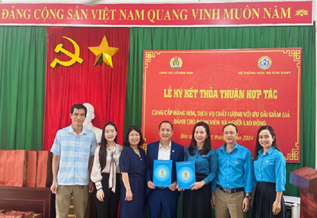 Ký thỏa thuận hợp tác giữa LĐLĐ thị xã Bỉm Sơn và hệ thống siêu thi Tom Jerry