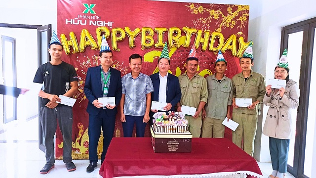 Công đoàn Công ty TNHH liên doanh phân bón Hữu Nghị Thanh Hóa phối hợp với chuyên môn thực hiện tốt công tác chăm lo cho đoàn viên và người lao động