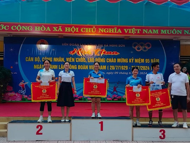 Liên đoàn Lao động Thị xã Nghi Sơn tổ chức thành công Hội thao chào mừng kỷ niệm 95 năm Ngày thành lập Công đoàn Việt Nam 2.jpg