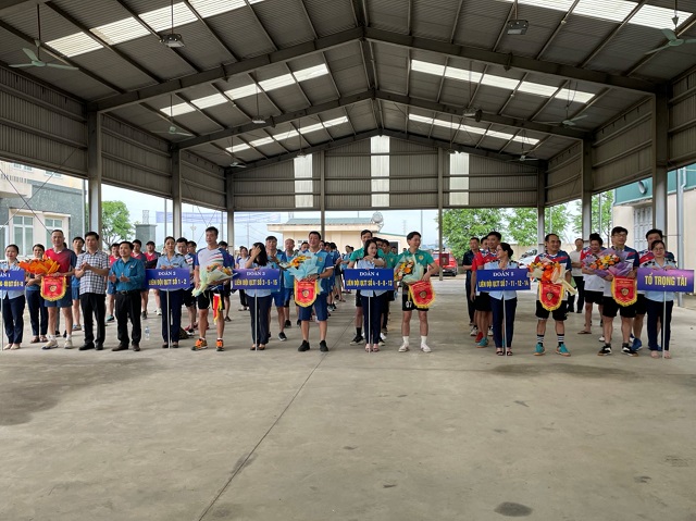 Công đoàn Cục quản lý thị trường Thanh Hóa phối hợp với chuyên môn tổ chức Hội thao Công chức lao động năm 2024 2.jpg