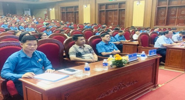 Liên đoàn Lao động huyện Triệu Sơn phát động hưởng ứng “Tháng Công nhân” năm 2024.