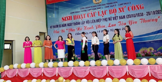 Phụ nữ hạnh phúc, lan tỏa yêu thương!