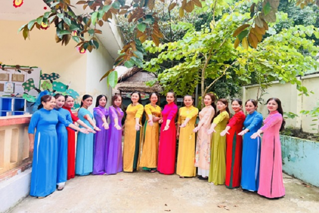 Bá Thước: Phát động “Tuần lễ áo dài” chào mừng kỷ niệm 93 năm ngày thành lập Hội LHPN Việt Nam (20/10/1930-20/10/2023) và 13 năm ngày Phụ nữ Việt Nam (20/10/2010-20/10/2023)