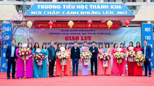 Các công đoàn cơ sở trên địa bàn Thị trấn Kim Tân huyện Thạch Thành tổ chức giao lưu kỷ niệm Ngày quốc tế Phụ nữ (8-3)