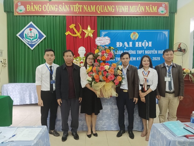 Đại hội Công đoàn cơ sở Trường THPT Nguyễn Huệ lần thứ nhất, nhiệm kỳ 2024-2029
