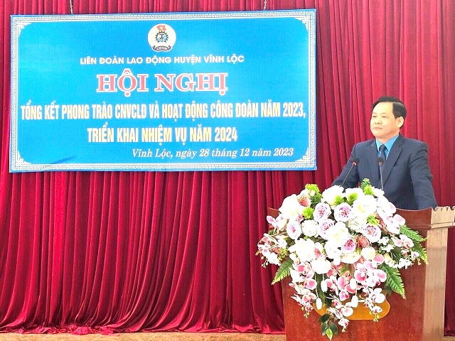 LĐLĐ huyện tổng kết phong trào CNVCLĐ và hoạt động công đoàn năm 2023, triển khai nhiệm vụ năm 2024.