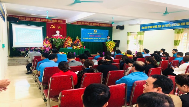 Liên đoàn Lao động huyện Quan Hóa tổ chức hội nghị Tập huấn nghiệp vụ công tác Công đoàn cho cán bộ Công đoàn cơ sở năm 2023.
