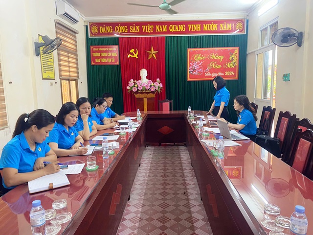 Công đoàn ngành Giao thông Vận tải Thanh Hóa kiểm tra việc chấp hành Điều lệ Công đoàn Việt Nam và kiểm tra quản lý, sử dụng tài chính công đoàn cơ sở năm 2024