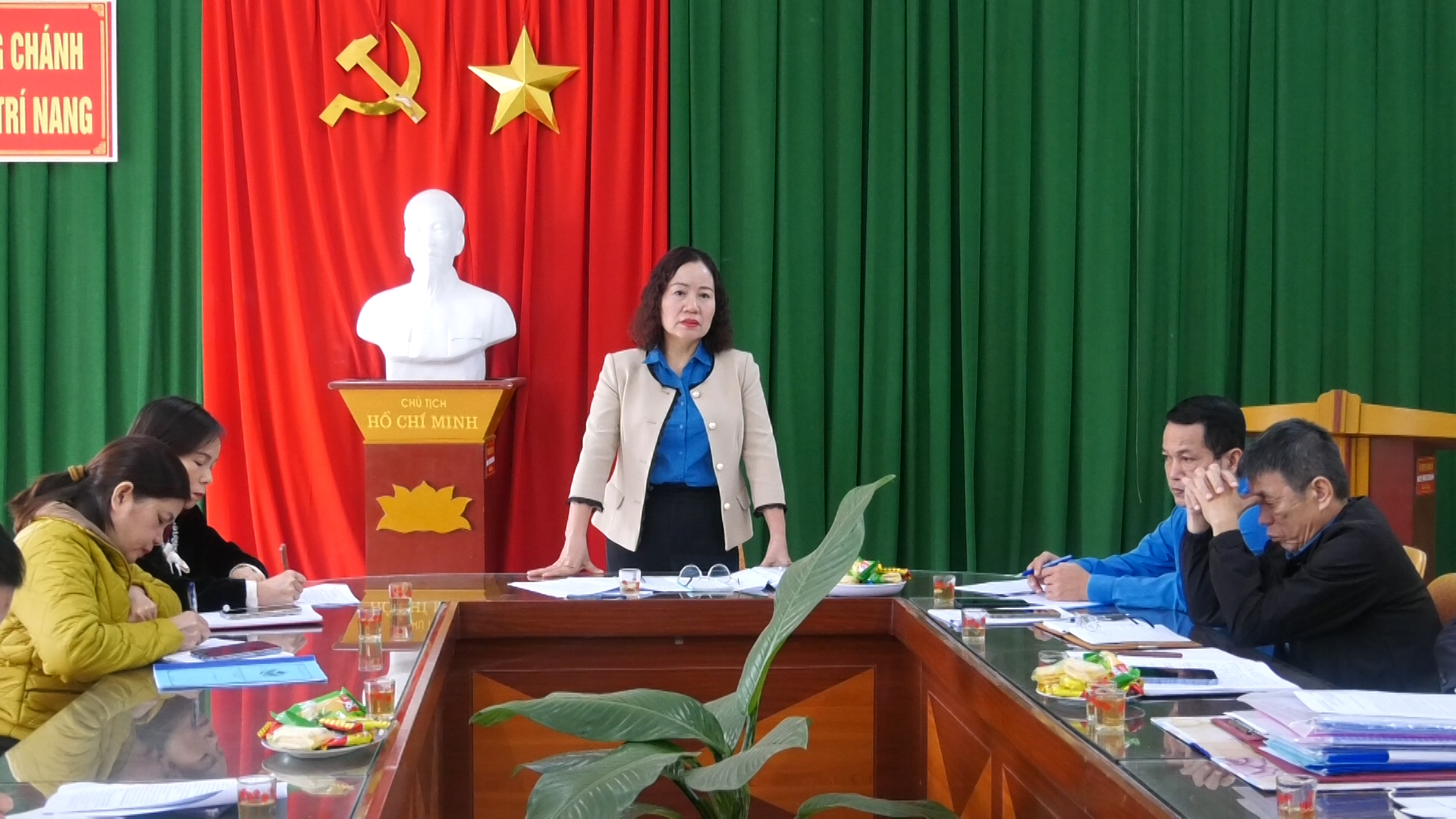 Kiểm tra thẩm định cơ quan, đơn vị đạt chuẩn văn hoá tại huyện Lang Chánh