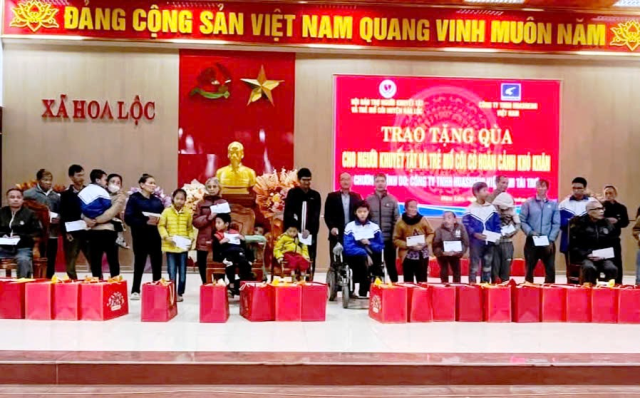 Hậu Lộc: Công ty TNHH Huasheng Việt Nam chung tay vì sự phát triển bền vững của cộng đồng