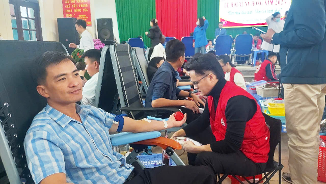 Hậu Lộc: Đoàn viên, người lao động tích cực tham gia “Hiến máu đầu Xuân - Nhân lên hạnh phúc"