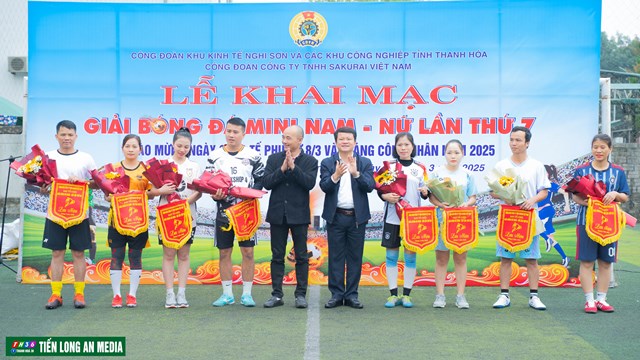 Công đoàn Sakurai tổ chức khai mạc giải bóng đá Nam - Nữ trong CNLĐ lần thứ 7, năm 2025