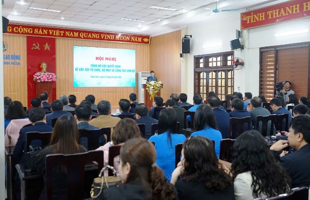 LĐLĐ tỉnh Thanh Hóa công bố các quyết định sau sắp xếp