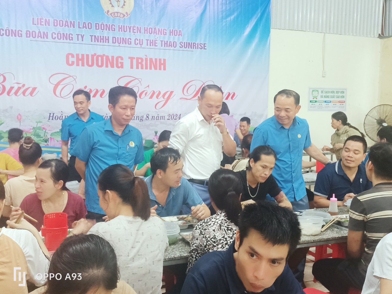 Công đoàn Công ty TNHH DCTT Sunrise Hoằng Hóa: Ấm áp “Bữa cơm Công đoàn”