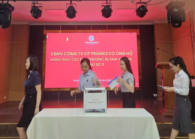 Đoàn viên, người lao động Công ty cổ phần Tramexco quyên góp, ủng hộ đồng bào các tỉnh phía Bắc bị ảnh hưởng bởi cơn bão số 3