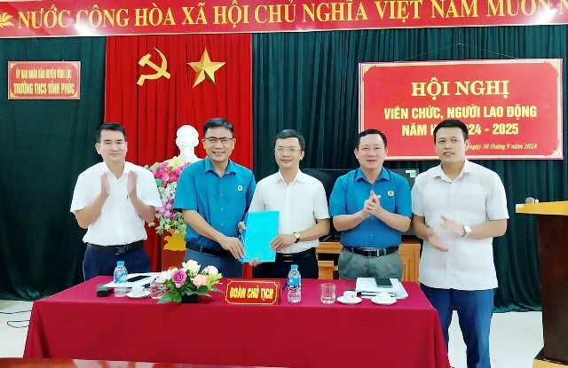 Công đoàn trrường THCS Vĩnh Phúc phối hợp tổ chức Hội nghị VCNLĐ năm học 2024-2025