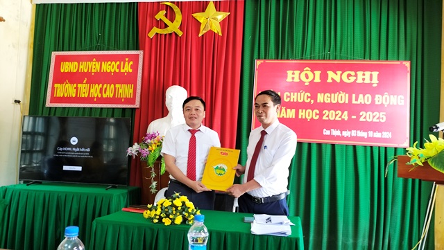 Công đoàn Trường Tiểu học Cao Thịnh phối hợp tổ chức Hội nghị viên chức, người lao động năm học 2024 - 2025