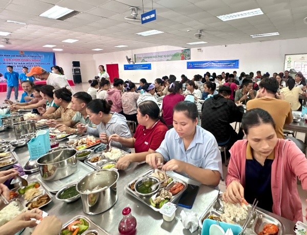 Công đoàn Công ty TNHH S&amp;H Vina Thạch Thành: Cầu nối giữa doanh nghiệp với người lao động