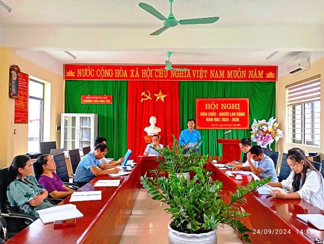 Các cấp Công đoàn huyện Nga Sơn phối hợp triển khai thực hiện hiệu quả Luật dân chủ ở cơ sở tại các cơ quan, đơn vị, doanh nghiệp