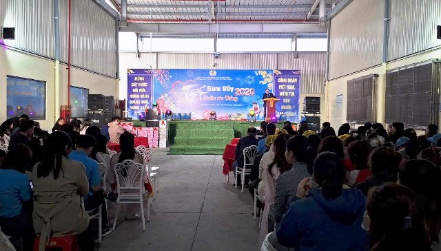 Liên đoàn Lao động huyện Thường Xuân tổ chức Chương trình “Tết sum vầy – Xuân ơn Đảng” năm 2025
