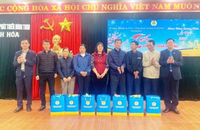 Chăm lo lợi ích thiết thực cho đoàn viên, người lao động